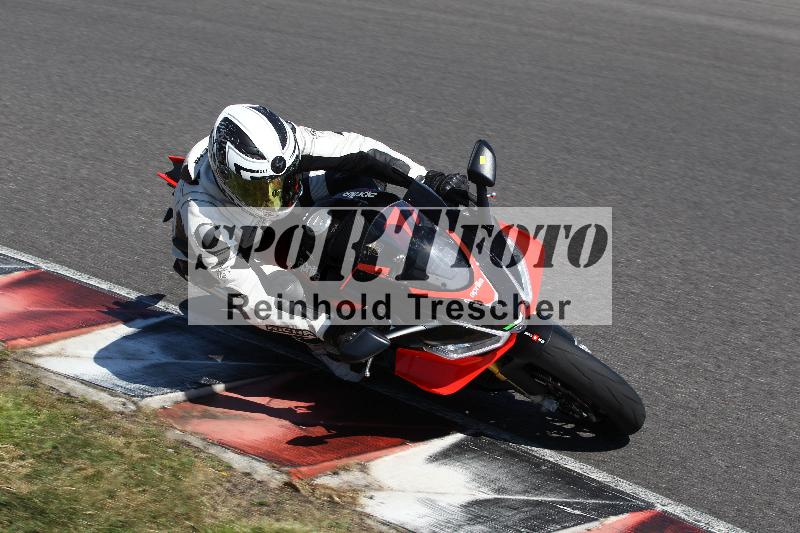 Archiv-2022/50 09.08.2022 MSS und TÖFF Track Day ADR/Gruppe rot/unklar